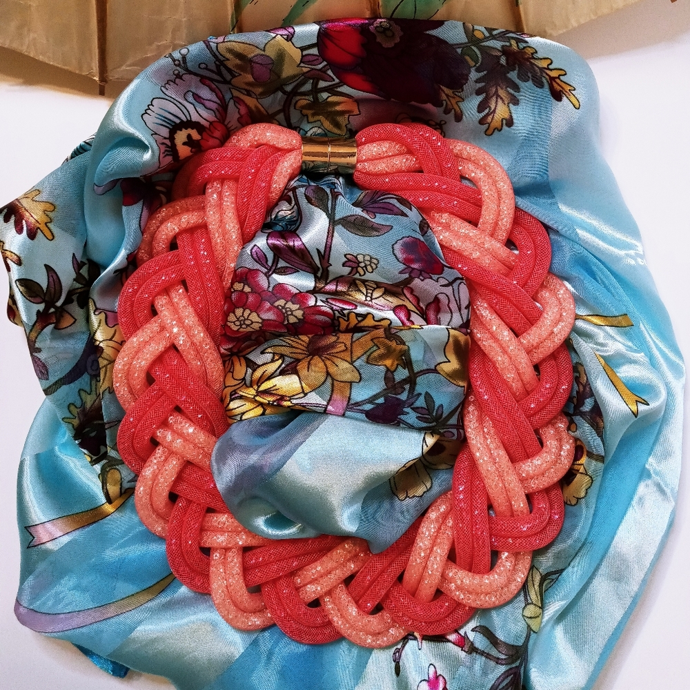 Large seed bead tube necklace